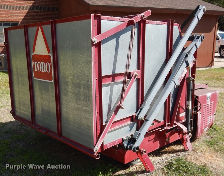 image for item IP9236 Toro 1655HL turf sweeper