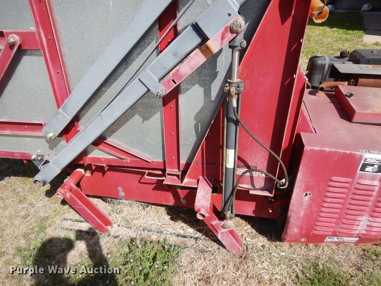 image for item IP9236 Toro 1655HL turf sweeper