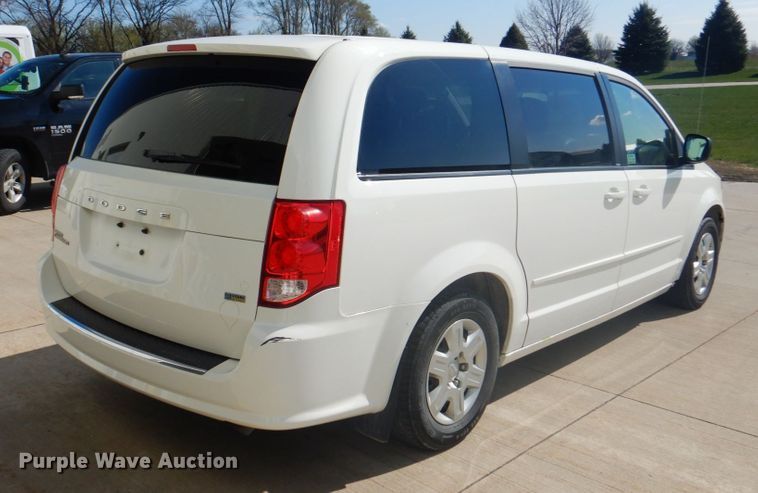 image for item IQ9265 2012 Dodge Grand Caravan  van