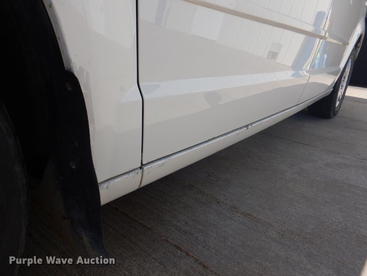 image for item IQ9265 2012 Dodge Grand Caravan  van