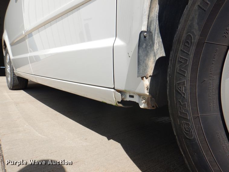 image for item IQ9265 2012 Dodge Grand Caravan  van