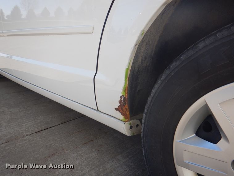 image for item IQ9265 2012 Dodge Grand Caravan  van