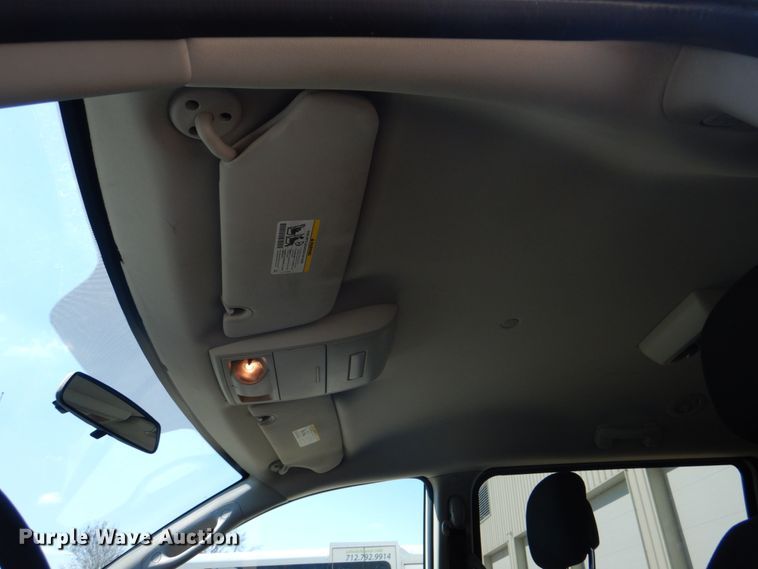 image for item IQ9265 2012 Dodge Grand Caravan  van