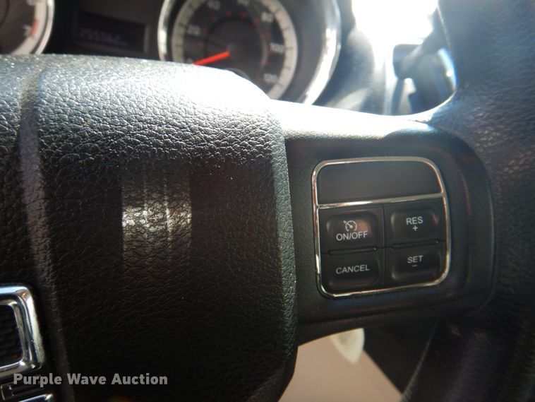 image for item IQ9265 2012 Dodge Grand Caravan  van