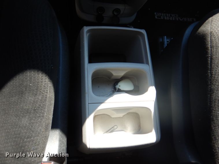 image for item IQ9265 2012 Dodge Grand Caravan  van