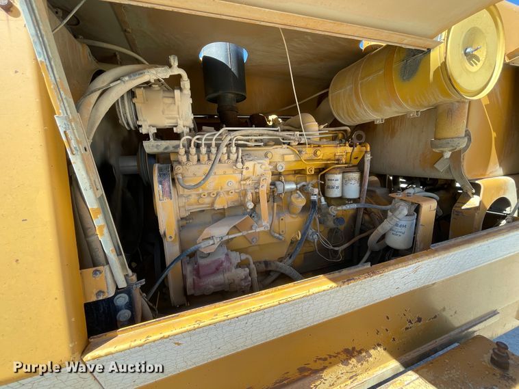 image for item IR9755 Dresser 850  motor grader