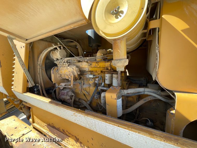 image for item IR9755 Dresser 850  motor grader