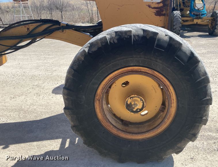 image for item IR9755 Dresser 850  motor grader