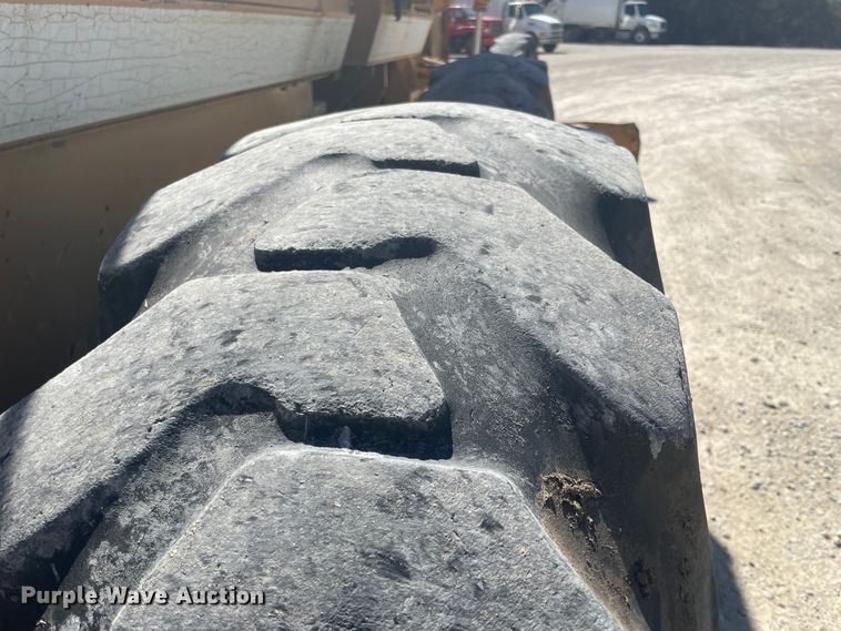 image for item IR9755 Dresser 850  motor grader