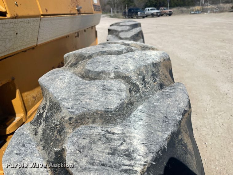 image for item IR9755 Dresser 850  motor grader