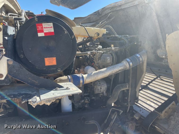 image for item IR9756 1996 Ford LT8000  dump truck