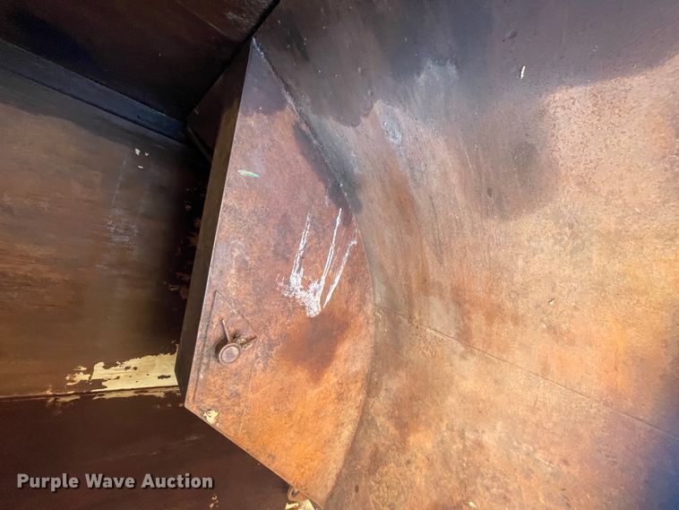 image for item IR9757 2007 Sterling Acterra  refuse truck