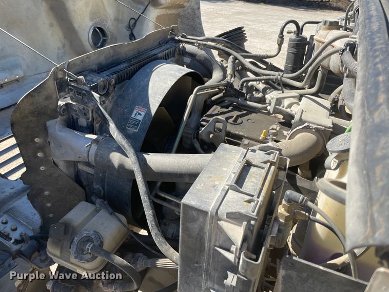 image for item IR9757 2007 Sterling Acterra  refuse truck