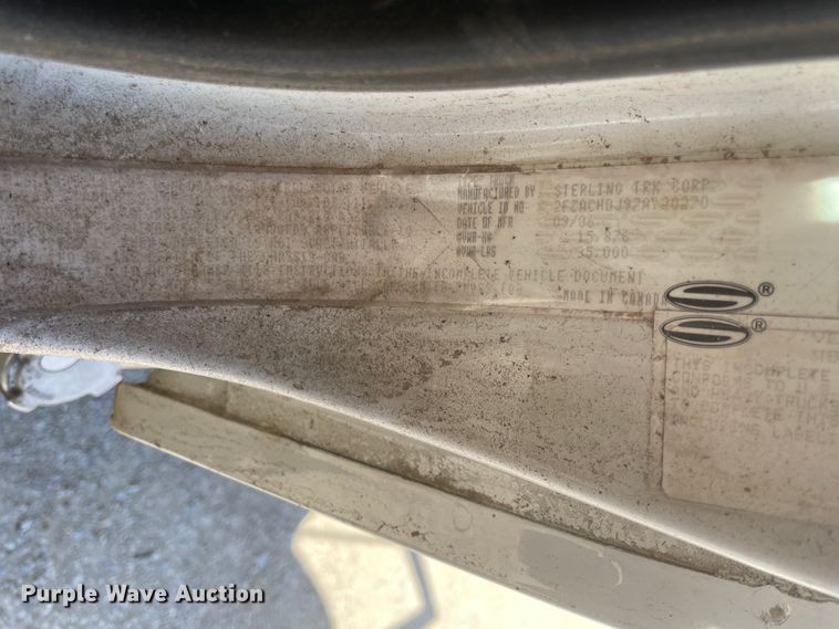 image for item IR9757 2007 Sterling Acterra  refuse truck