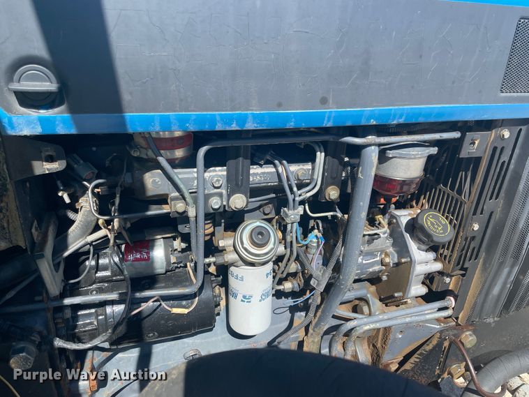 image for item IR9758 1997 New Holland 7740  tractor