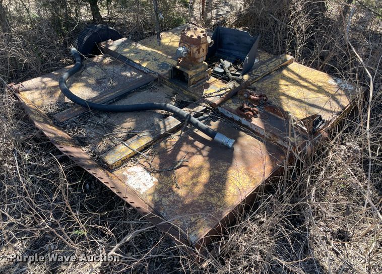 image for item IR9758 1997 New Holland 7740  tractor