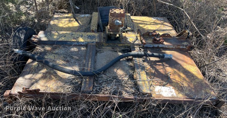 image for item IR9758 1997 New Holland 7740  tractor