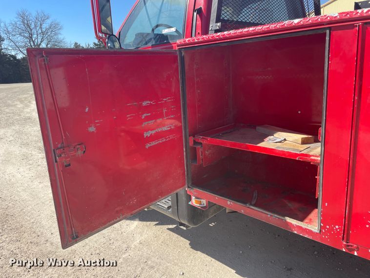 image for item IR9759 1991 Chevrolet Kodiak C6500  utility / service truck