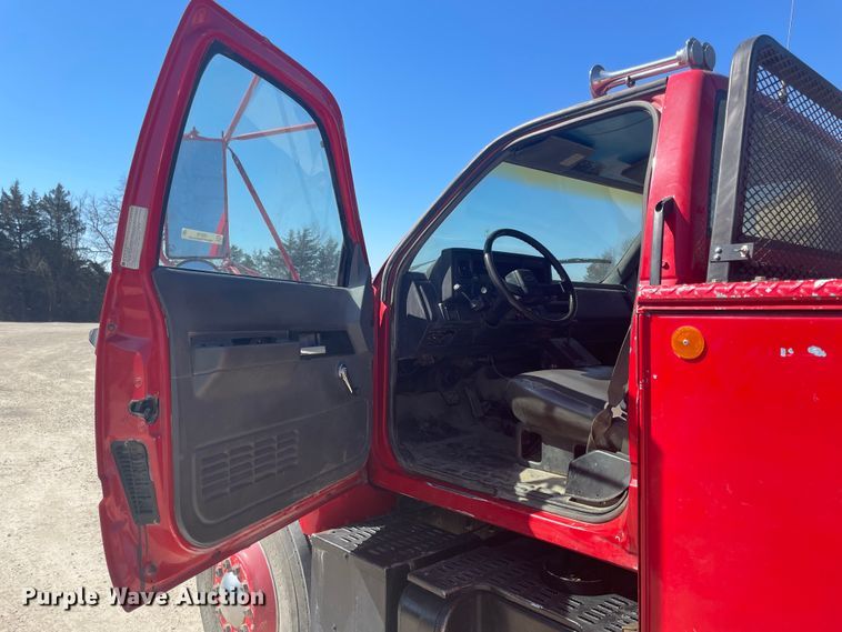 image for item IR9759 1991 Chevrolet Kodiak C6500  utility / service truck