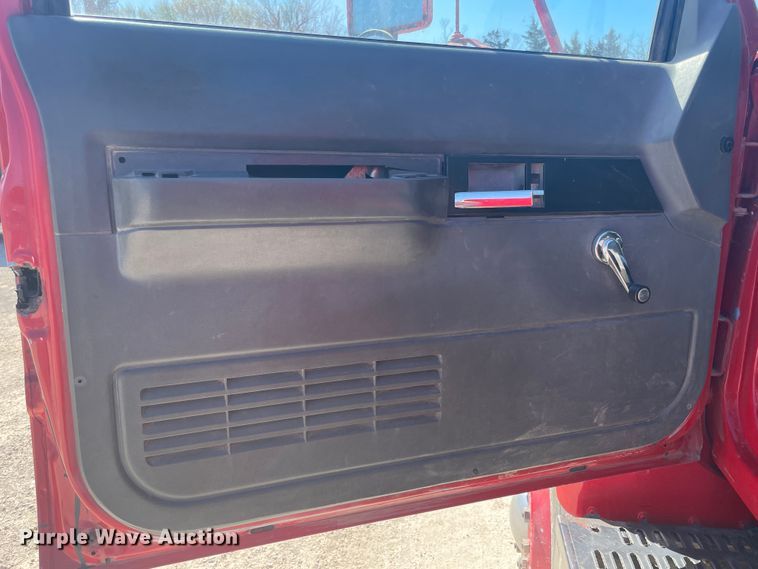 image for item IR9759 1991 Chevrolet Kodiak C6500  utility / service truck