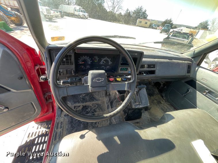 image for item IR9759 1991 Chevrolet Kodiak C6500  utility / service truck