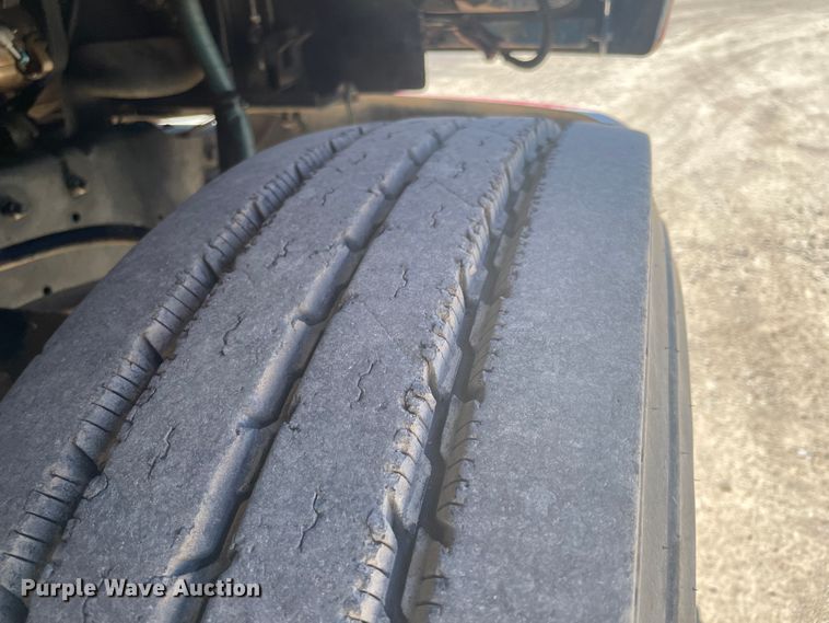 image for item IR9759 1991 Chevrolet Kodiak C6500  utility / service truck