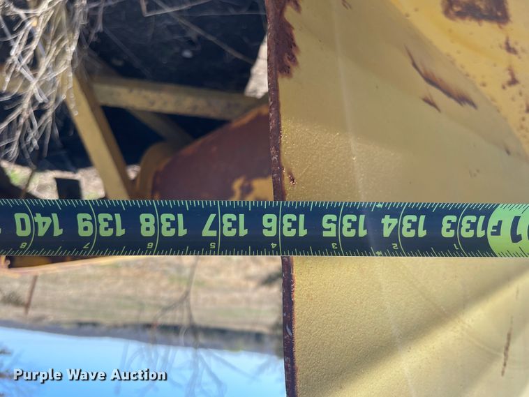 image for item IR9760 138"W snow plow