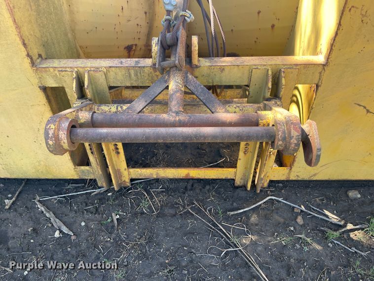 image for item IR9760 138"W snow plow