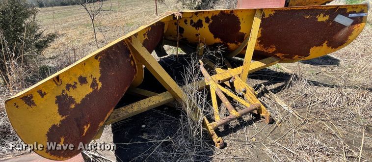 image for item IR9761 Balderson BV10 124"W snow plow