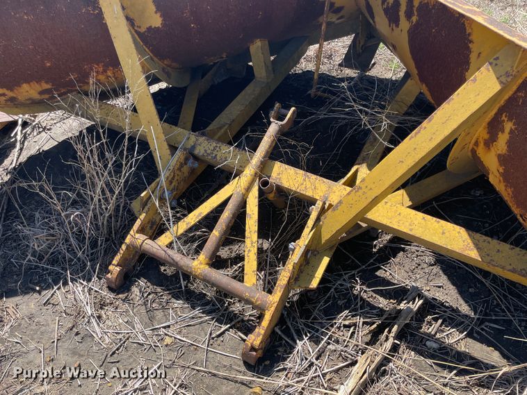 image for item IR9761 Balderson BV10 124"W snow plow