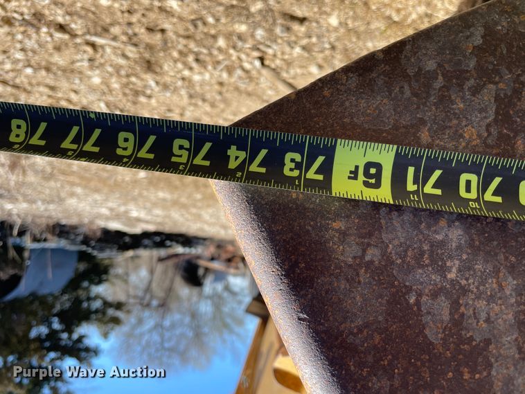 image for item IR9766 1981 1827BD bottom dump trailer