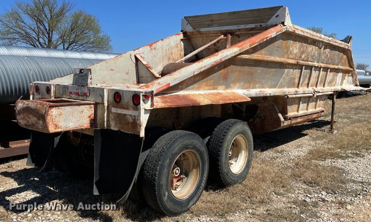 image for item IR9767 1974 Load King  bottom dump trailer