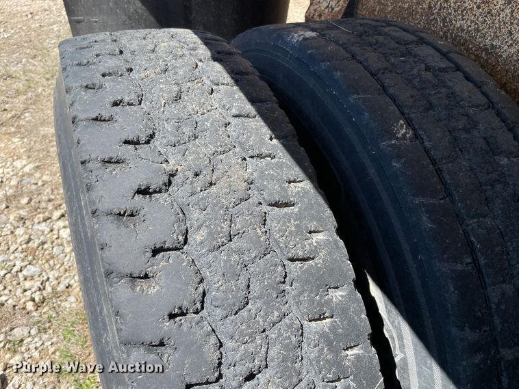 image for item IR9767 1974 Load King  bottom dump trailer