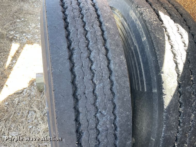 image for item IR9767 1974 Load King  bottom dump trailer