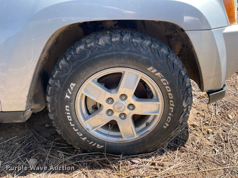 image for item IR9768 2006 Jeep Grand Cherokee  SUV