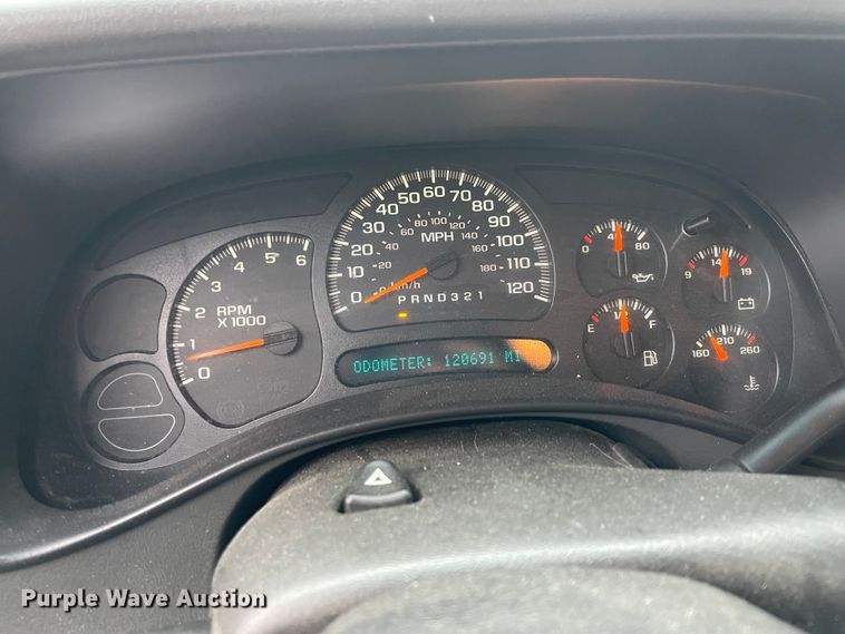 image for item IU9305 2007 Chevrolet Silverado 1500  Crew Cab pickup truck