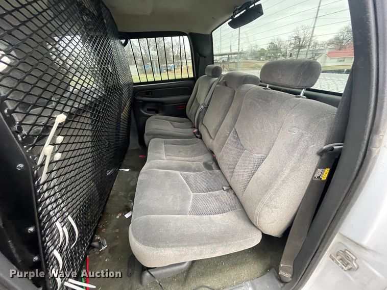 image for item IU9305 2007 Chevrolet Silverado 1500  Crew Cab pickup truck