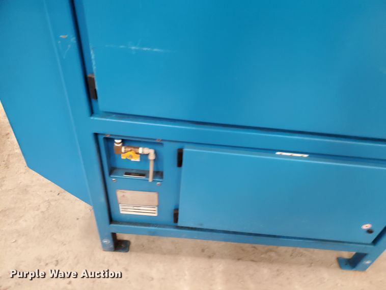 image for item IX9085 2015 Mako BAM08H  air compressor