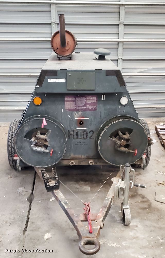 image for item IX9136 Davey  air compressor