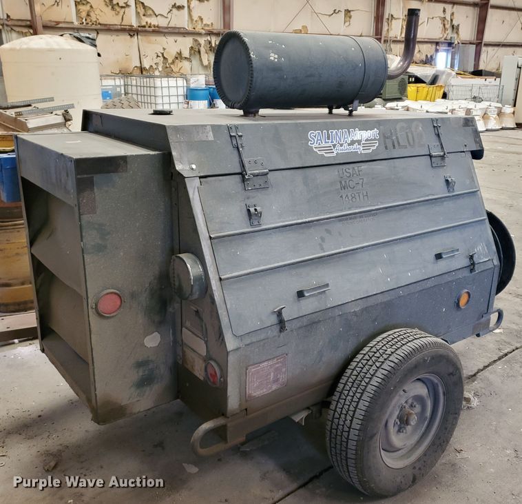 image for item IX9136 Davey  air compressor