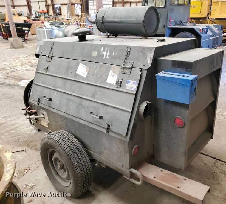 image for item IX9136 Davey  air compressor