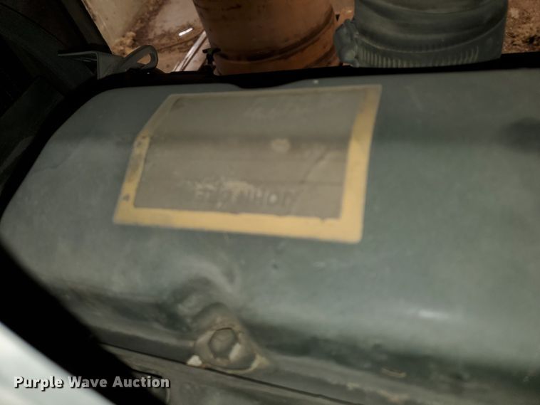 image for item IX9136 Davey  air compressor