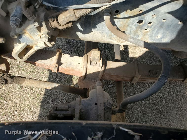 image for item IX9150 1992 Ford L8000  dump truck