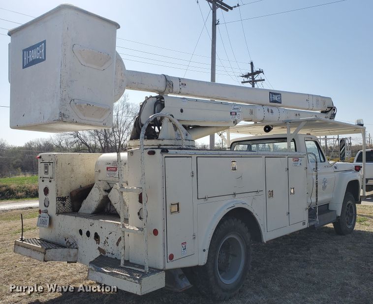 image for item IX9151 1978 Ford F600  bucket truck