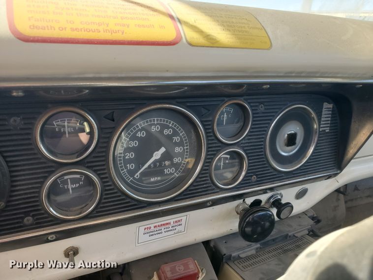 image for item IX9151 1978 Ford F600  bucket truck