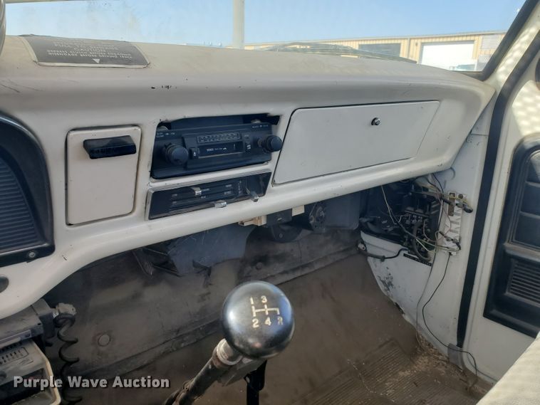 image for item IX9151 1978 Ford F600  bucket truck