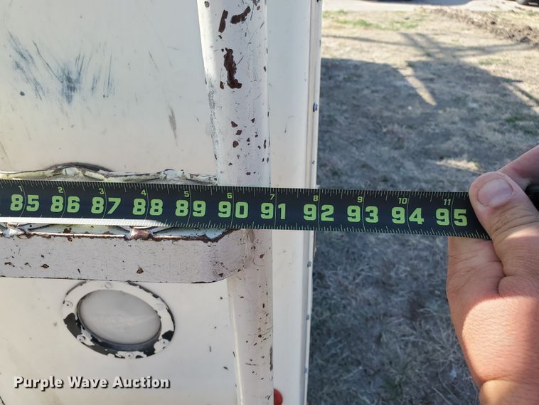 image for item IX9151 1978 Ford F600  bucket truck