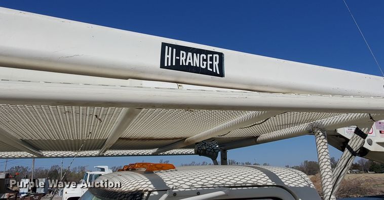 image for item IX9151 1978 Ford F600  bucket truck