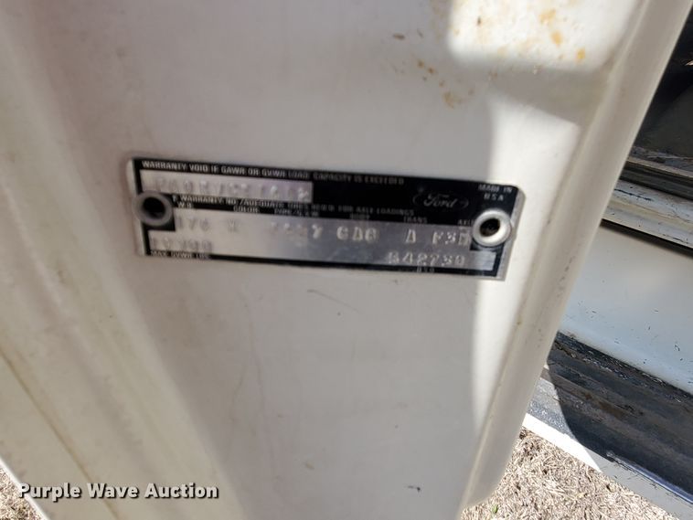 image for item IX9151 1978 Ford F600  bucket truck