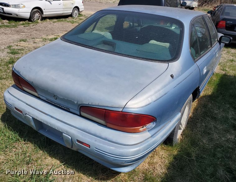 image for item IX9179 1993 Pontiac Bonneville
